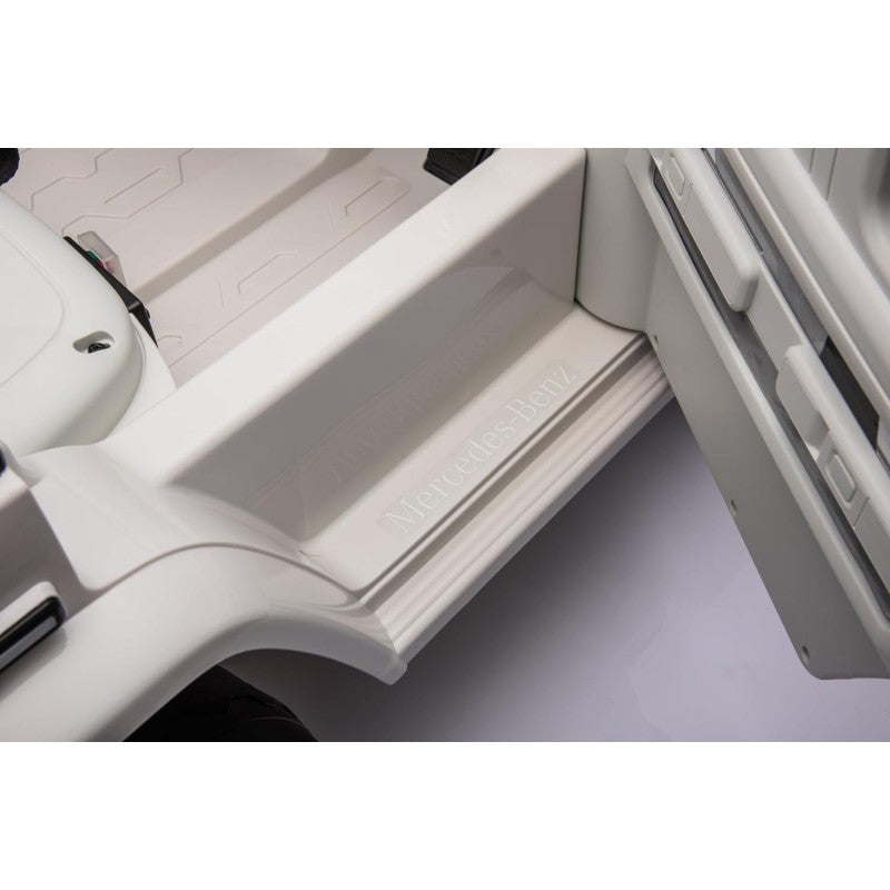 Macchina Elettrica per Bambini 12V Mercedes EQG 63 con 4 Motori, Ruote in Gomma, Telecomando, Sedile in Pelle, Porte Apribili